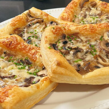 mushroom and gruyere tart